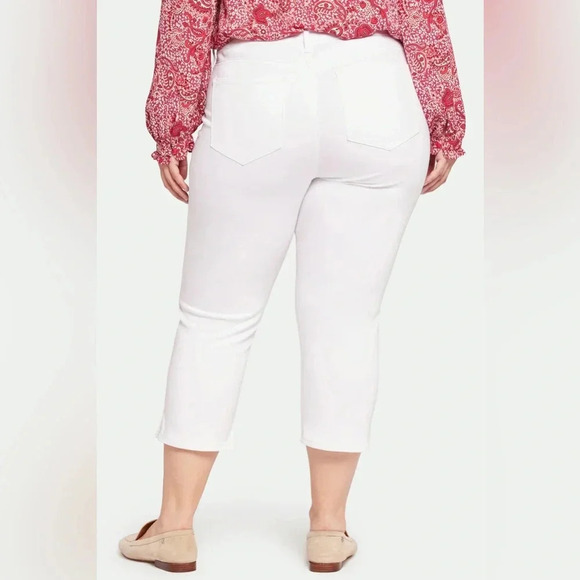 NYDJ Chloe Capri Optic White Jeans in Plus Size - Picture 4 of 11